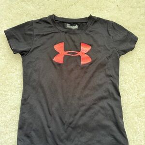 Under armor Girl T shirt